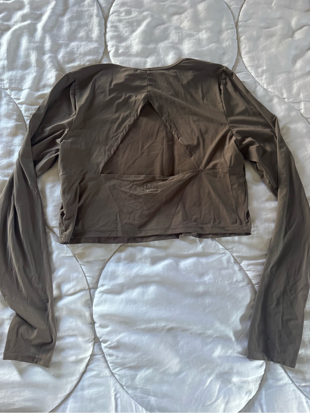 NWT Beyond Yoga |  PowerBeyond Lite Cardio Cropped Pullover Taupe Brown | Large